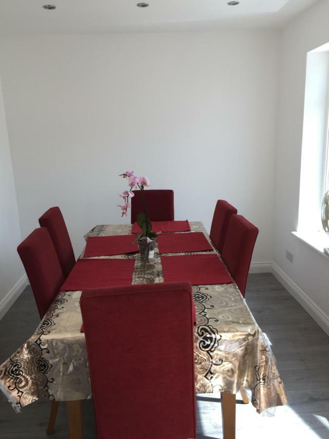 Rushden Vacation Home Hendon Bagian luar foto